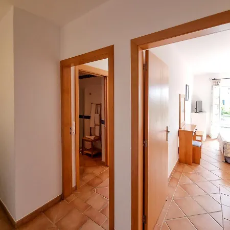 Lägenhet Inviting 2bedroom In The Of *